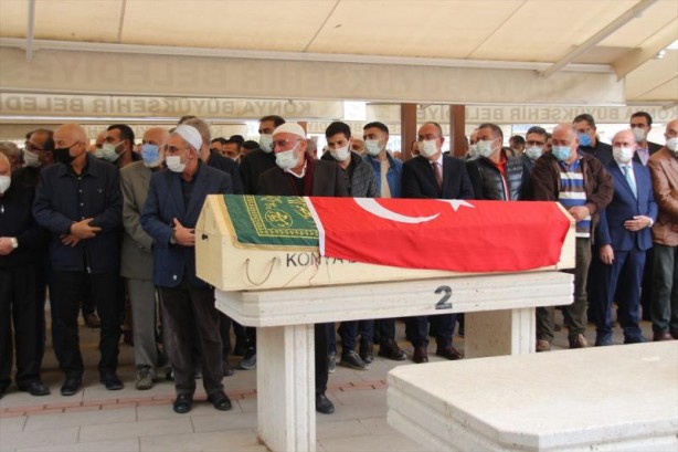 Foto - Haşim Bayram ebediyete uğurlandı