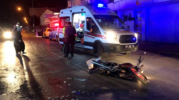 Foto - Hasımlarından kaçarken ayağına kurşun sıkıldı