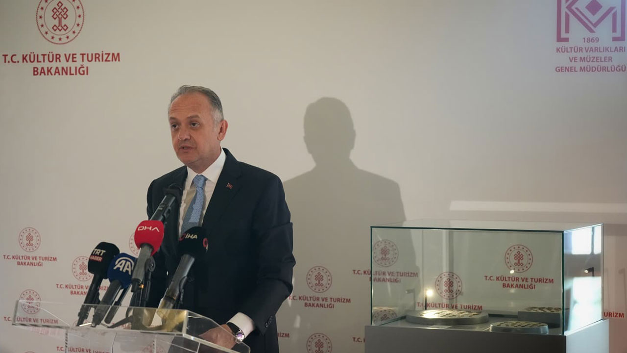 Foto - Hasret bitti: 1.700 yıllık sikkeler Türkiye’ye döndü