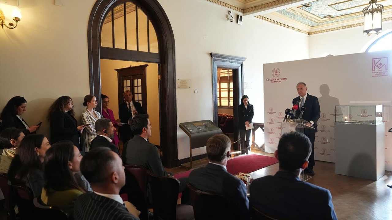 Foto - Hasret bitti: 1.700 yıllık sikkeler Türkiye’ye döndü