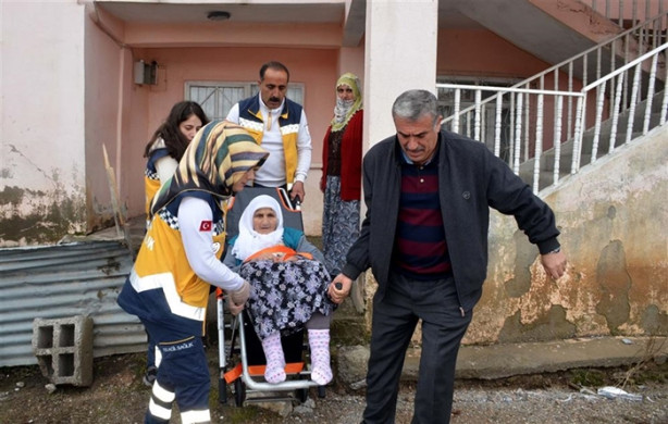 Foto - Hastalara oy kullanma hizmeti sunuldu