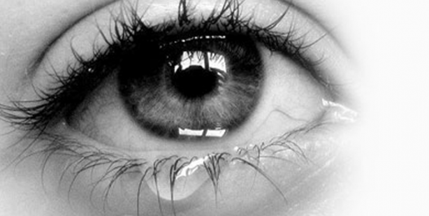  Hastalıklar gözyaşından teşhis edilecek!