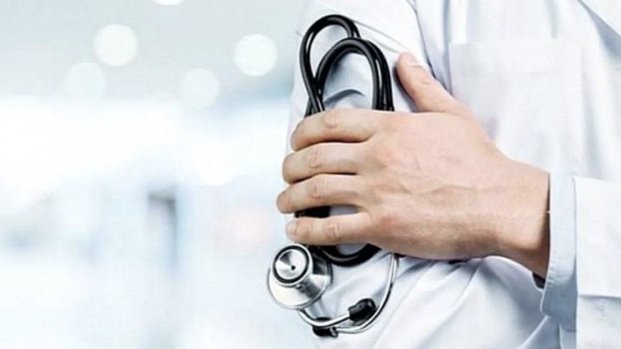 Hastaneye gidecekler dikkat! Kapıdan dönebilirsiniz! Doktorlar bu tarihte iş bırakacak