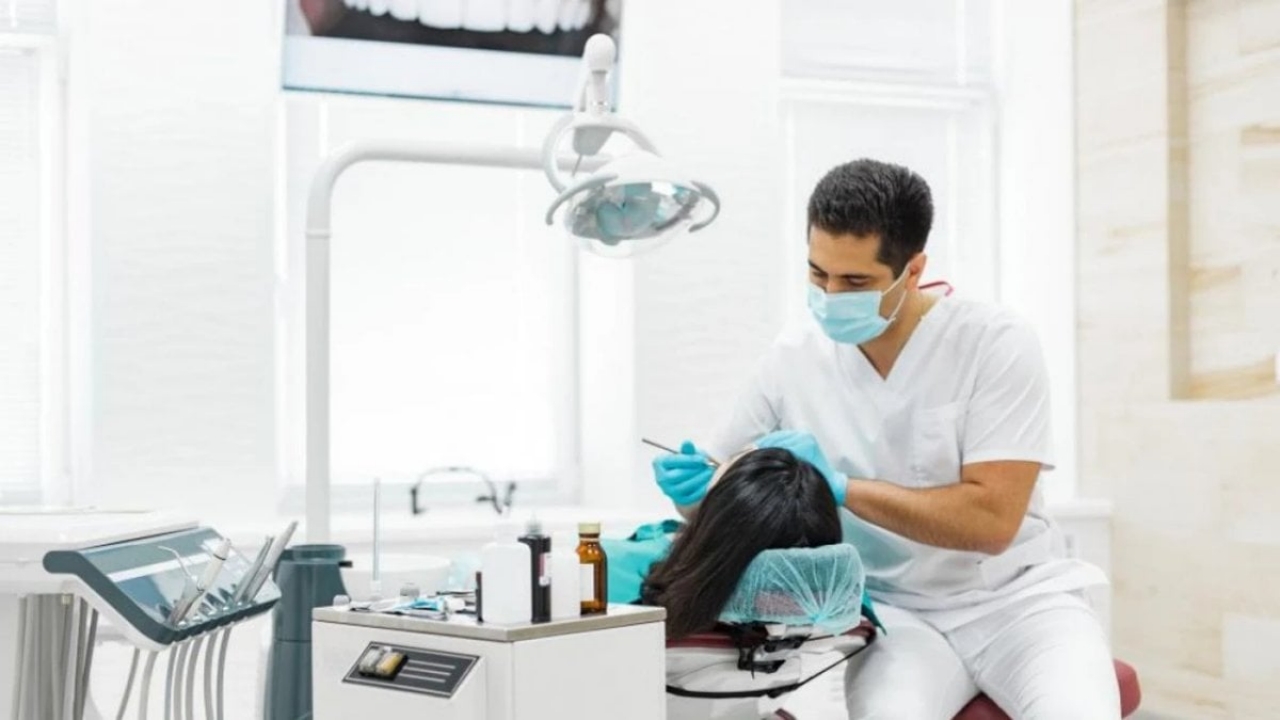 Foto - Hastaneye gidecekler dikkat! Kapıdan dönebilirsiniz! Doktorlar bu tarihte iş bırakacak