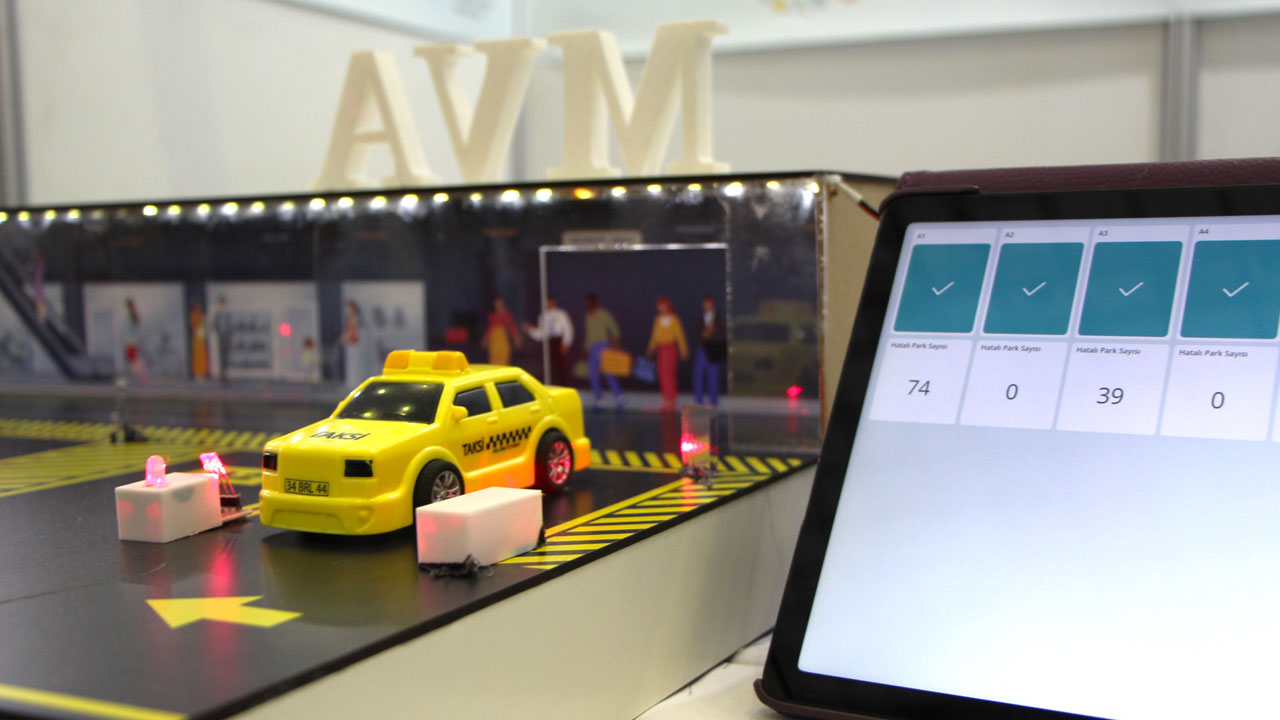 Foto - Hatalı parklara lazerli çözüm! 8. sınıf öğrencisinden otoparklara akıllı dokunuş