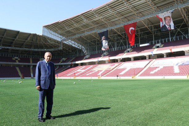 Foto - Hatay Stadı resmen açıldı! İşte ilk kareler