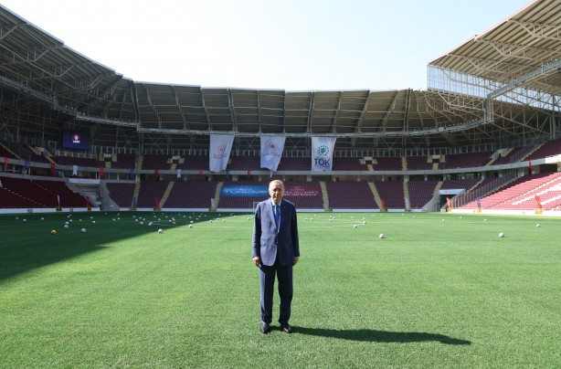 Foto - Hatay Stadı resmen açıldı! İşte ilk kareler