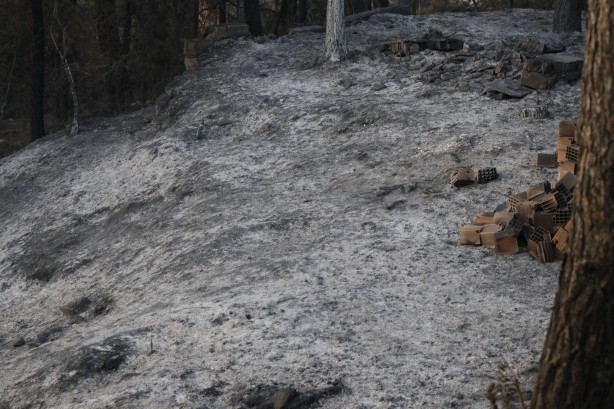 Foto - Hatay'da 1 gün önce başlayan yangın kontrol altına alındı