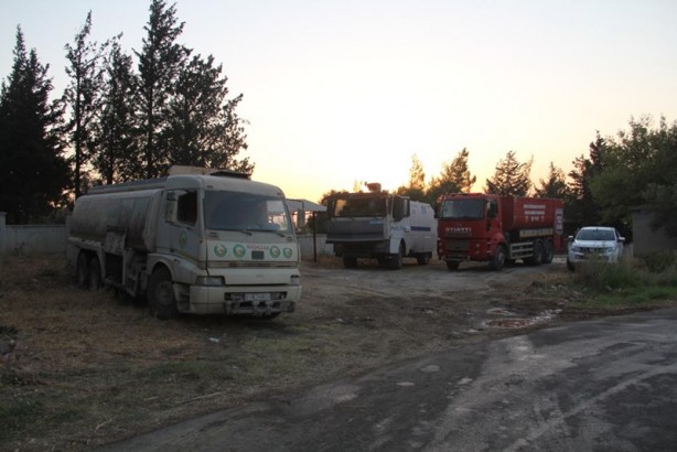 Foto - Hatay'da çıkan orman yangınına sabah saatlerinde de müdahale devam ediyor