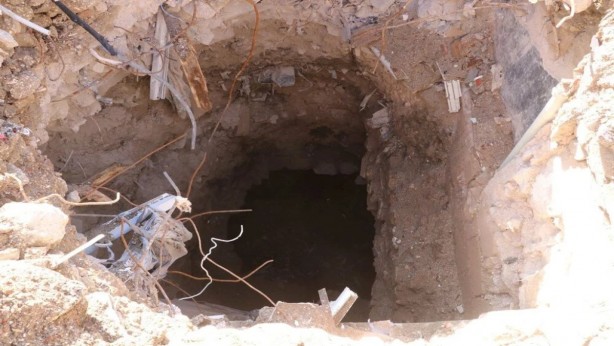 Foto - Hatay’da enkaz altından çıkan şey herkesi şok etti! Görenler gözlerine inanamadı! Tamı tamına 10 metre