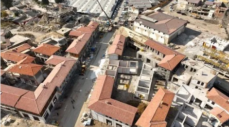 Foto - Hatay’da felaketin izleri siliniyor... Uzun Çarşı ayağa kalktı