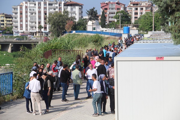 Foto - Hatay’da hüzünlü seçim