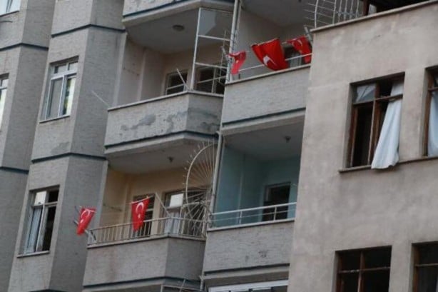 Foto - Hatay'da patlama sonrası dikkat çeken görüntü