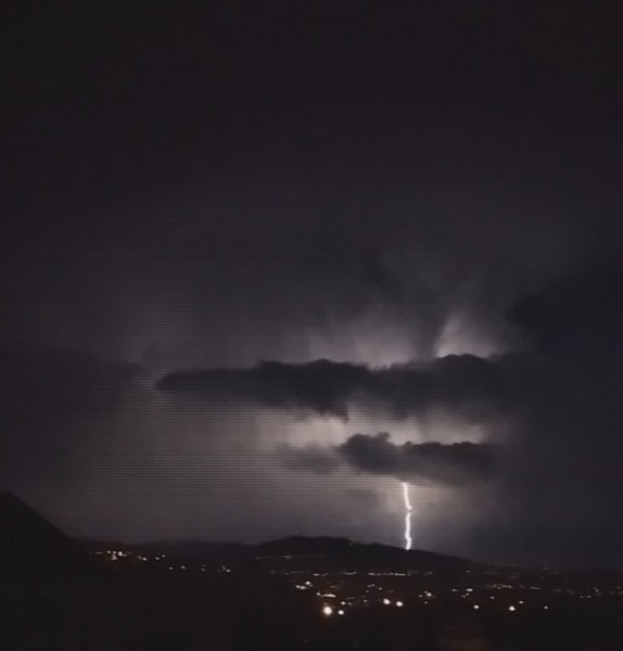 Foto - Hatay'da şimşekler geceyi böyle aydınlattı
