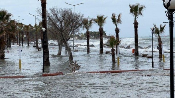Foto - Hatay’da sokaklar Venedik’e döndü
