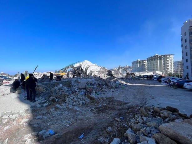 Foto - Hatay'da yüzlerce kişinin öldüğü rezidans için kan donduran reklam