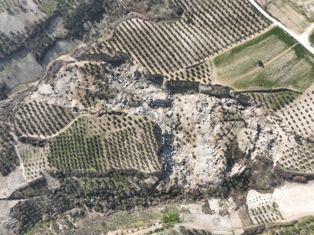 Foto - Hatay'daki o detay uzaydan görüntülendi! Tamı tamına 500 metre, görenleri hayrete düşürdü