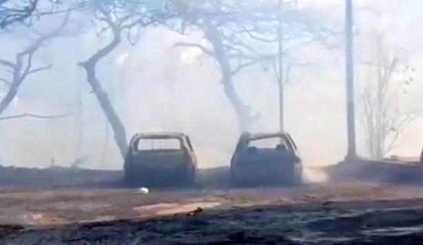 Foto - Hatay'ın ciğerleri yandı! Arabalar küle döndü