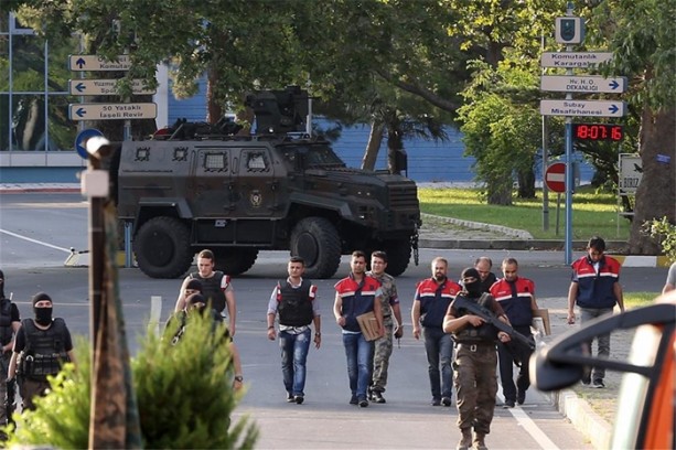 Foto - Hava Harp Okulu'na operasyon yapıldı!