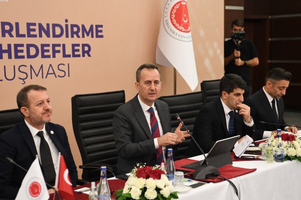 Foto - Hava Kuvvetleri için 40 HÜRKUŞ siparişi! Milli savaş uçağı Kaan’a yerli motor!