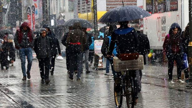 Foto - Hava resmen bozuyor! Kar yağışı ve sağanak kapıya dayandı: Sıkı giyinin, her geçen saat...