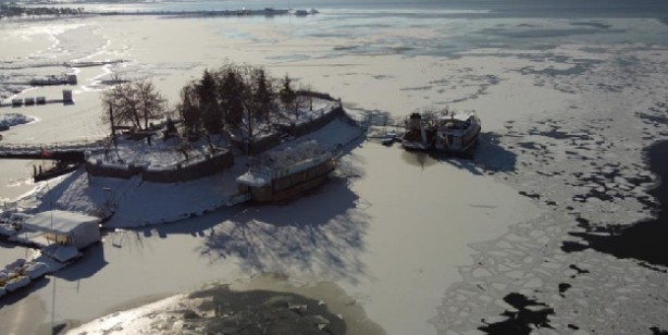 Foto - Hava sıcaklığı eksi 16 dereceleri gördü, Beyşehir Gölü kıyıları dondu