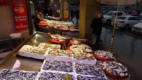 Foto - Hava soğudu balık fiyatları uçtu! 