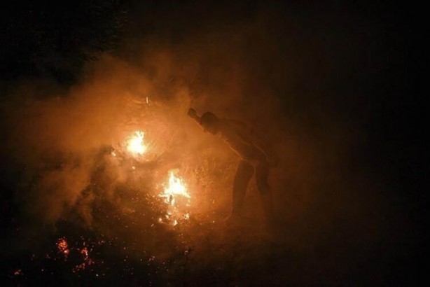 Foto - Havadaki devler Türkiye'ye giriş yaptı! Tek seferde 39 ton su bırakabiliyor
