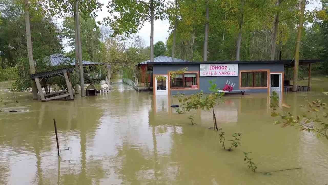 Foto - Havadan görüntülendi: Turizm cennetinin son hali yürek burktu