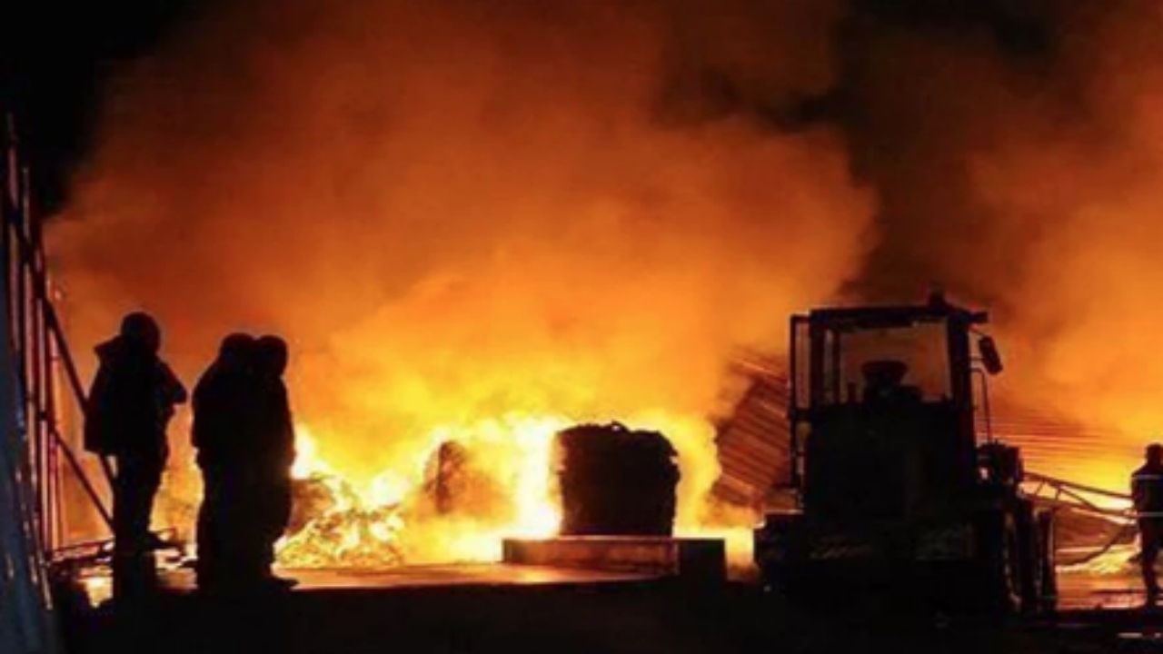 Havai fişek fabrikasında büyük patlama: Çok sayıda ölü var