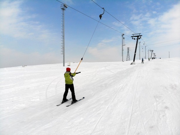 Foto - Havalar ısındı, Küpkıran Kayak Merkezi'nde kayak sezonu tamamlandı