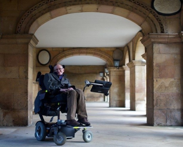 Foto - Hawking ölmeden önce insanoğlunu uyarmış