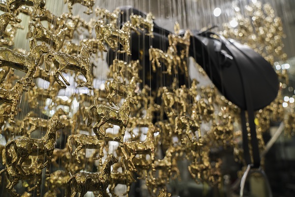 Foto - Hayal gücü cama ve metale yansıyor! Türkiye’de yapılıyor dünyayı süslüyor