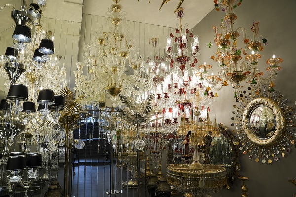 Foto - Hayal gücü cama ve metale yansıyor! Türkiye’de yapılıyor dünyayı süslüyor