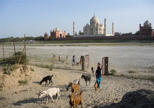 Foto - Hayal kırıklığı! Ünlü yerlere bir de bu açıdan bakın...