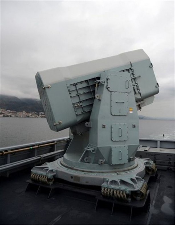 Foto - Hayalet gemi suya inecek!