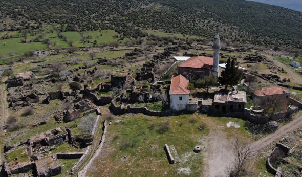 Foto - Hayalet köye gelenler vatandaşları rahatsız etti!