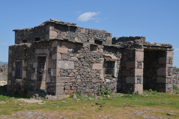 Foto - Hayalet köye gelenler vatandaşları rahatsız etti!