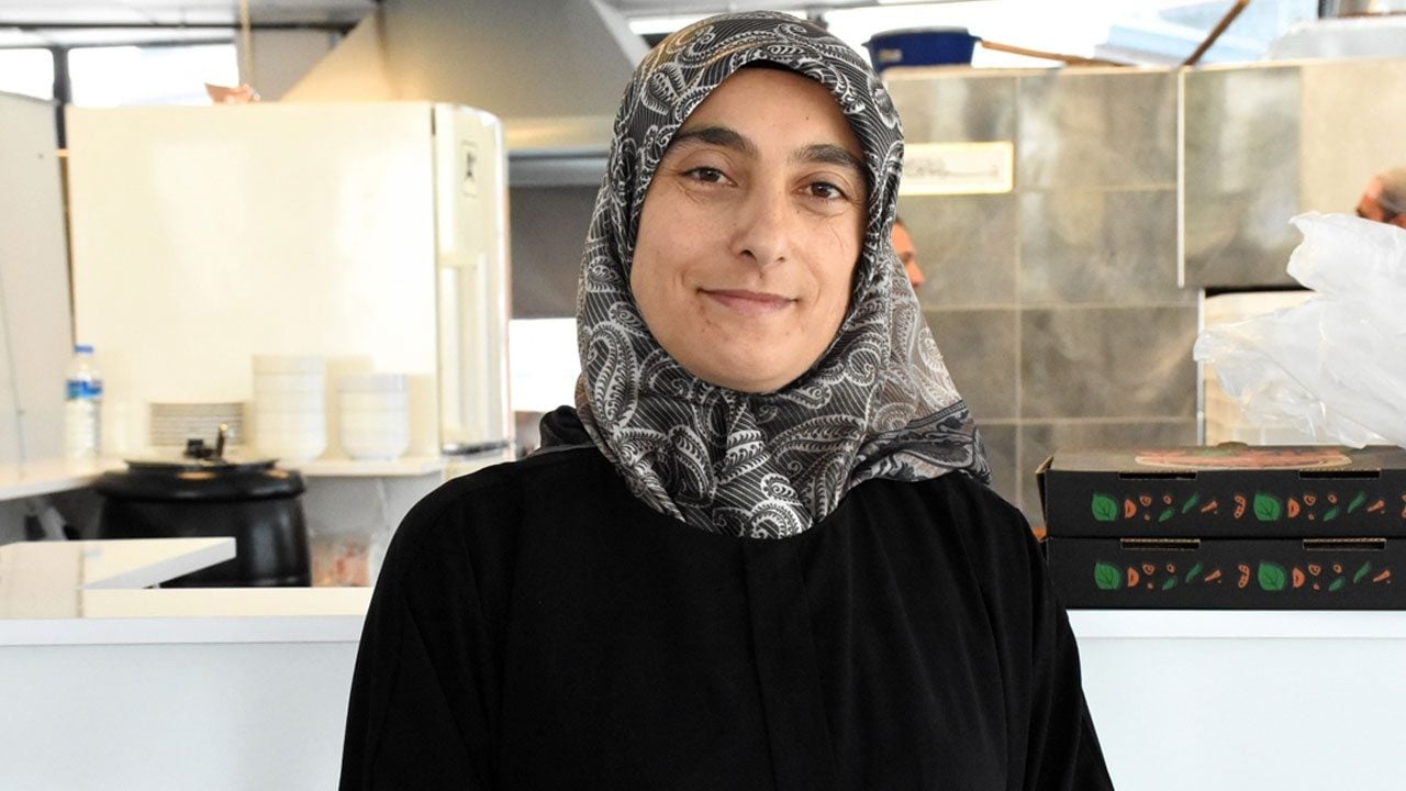 Foto - Hayalini İŞKUR gerçekleştirdi! 735 bin liralık hibe desteği aldı etli ekmek fırını açtı