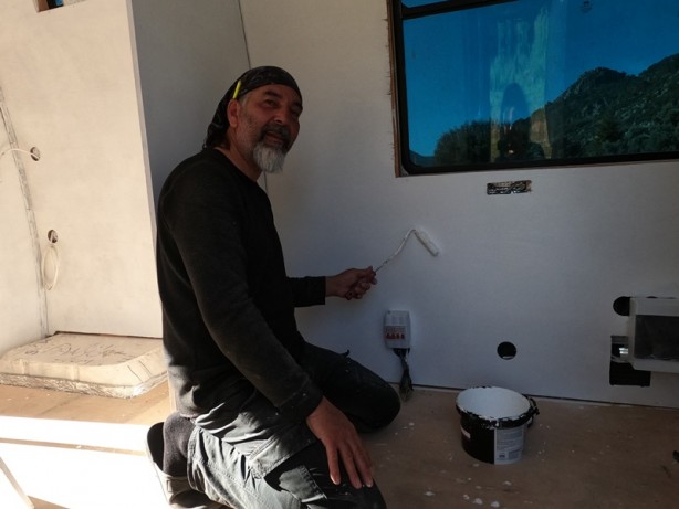 Foto - Hayaliydi! Karavanını kendi imkanları ile yapıyor