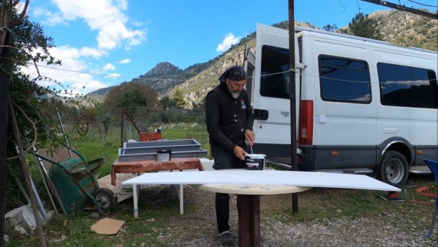 Foto - Hayaliydi! Karavanını kendi imkanları ile yapıyor