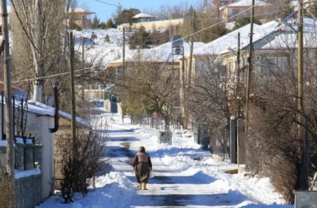 Foto - Hayat adeta durdu! Kar kalınlığı 3,5 metreyi buldu