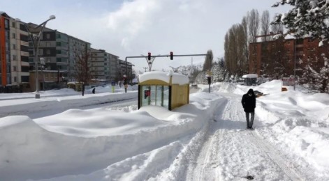 Foto - Hayat adeta durdu! Kar kalınlığı 3,5 metreyi buldu