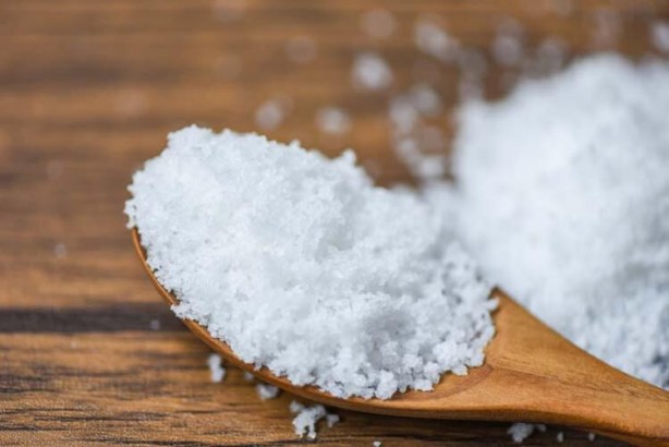 Foto - Hayati uyarıyı yaptılar! Saplarını sakın atmayın, vücutta ödem bırakmıyor