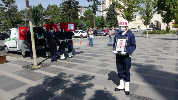 Foto - Hayatını kaybeden gaziye son görev! 