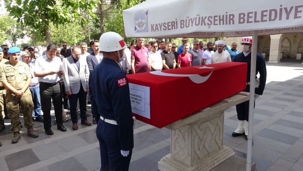 Hayatını kaybeden gaziye son görev! 