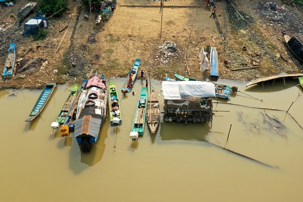 Foto - Hayatlarını "tekne evlerde" sürdürüyorlar