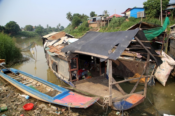 Foto - Hayatlarını "tekne evlerde" sürdürüyorlar