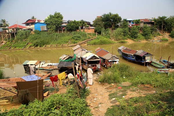 Foto - Hayatlarını "tekne evlerde" sürdürüyorlar
