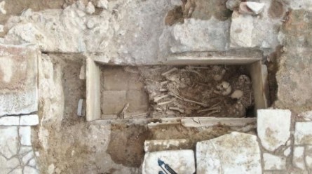 Foto - Haydarpaşa'da peronlar kaldırıldı! Altından çıkanlar şoke etti